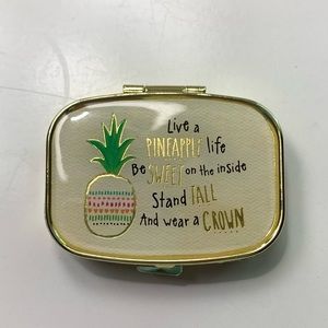 Pill holder for travel